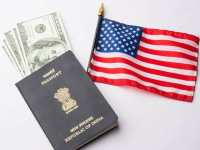 डोनाल्ड ट्रम्प ने एच -1 बी वीजा पर साल के अंत तक प्रतिबंध लगा दिया