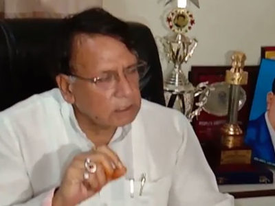 मंत्रिमंडल विस्तार टला, पीसी शर्मा बोले- ‘भाजपा में मुख्यमंत्री बनने की लड़ाई चल रही है’