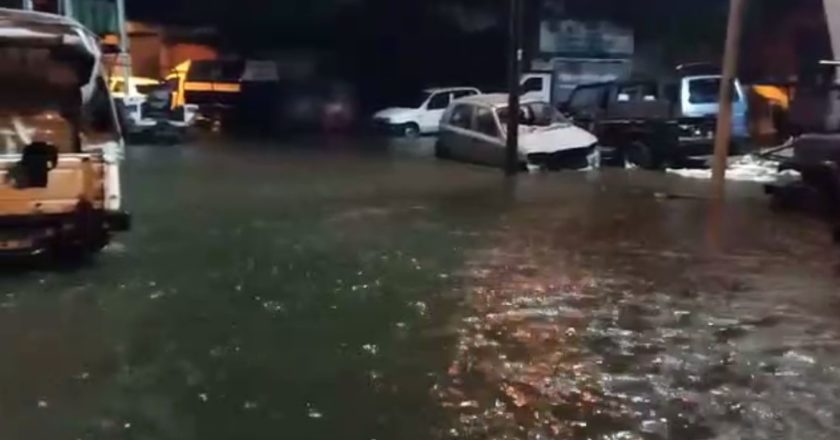 भोपाल में भारी बारिश के बाद ऐसा है शहर का नजारा, देखें Video