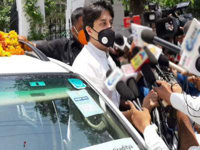 शपथ समारोह के बाद ज्योतिरादित्य सिंधिया बोले,  ‘टाइगर अभी जिंदा है’