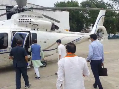 Video: सीएम शिवराज के साथ सिंधिया हाटपिपलिया के लिए रवाना, पीसी शर्मा बोले- कोरोना को भूल, सरकार चुनाव में लगी