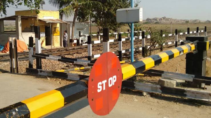 बंद रहेगे रेलवे के ये समपार फाटक