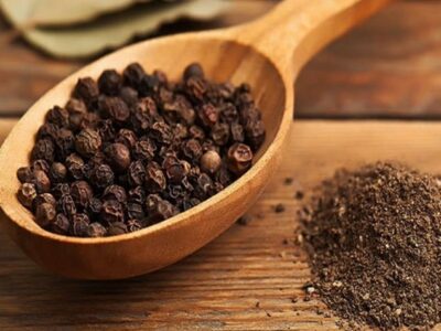 अगर आपके हाथों से गिर जाएं ये चीज़ें तो हो सकता है कुछ अशुभ