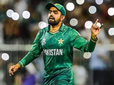 लगातार दो जीत के बाद भी इस बात को लेकर खुश नहीं दिखे बाबर