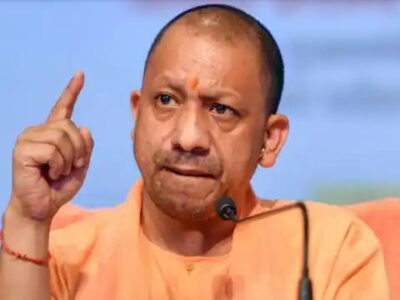 ट्विटर पर चुनावी मूड में सीएम योगी, रामभक्तों पर गोली से मऊ दंगे तक किए कई ट्वीट