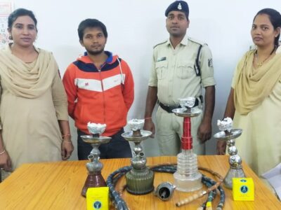 हुक्का पिलाते हुक्की डुक्की रेस्टारेंट का संचालक गिरफ्तार