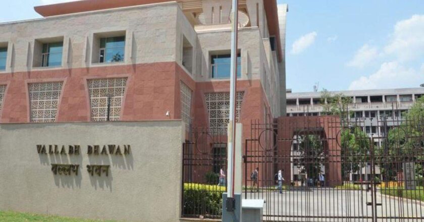 डिजिटल लॉकर में रखे जा सकेंगे डाक्यूमेंट, आधार बेस्ड सिस्टम से बढ़ेंगी सुविधाएं