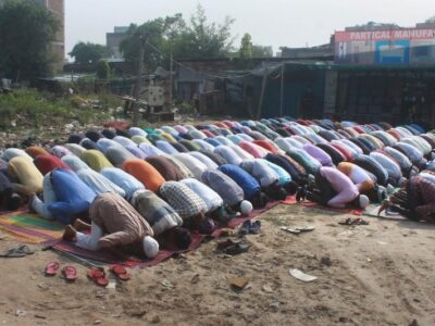 नमाज विवादःअपत्तियां मिलती हैं तो अन्य स्थानों की अनुमति भी रद्द कर सकता है प्रशासन