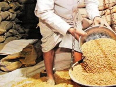 वैक्सीन के दोनों टीके लगवा लिए तो ही मिलेगा राशन