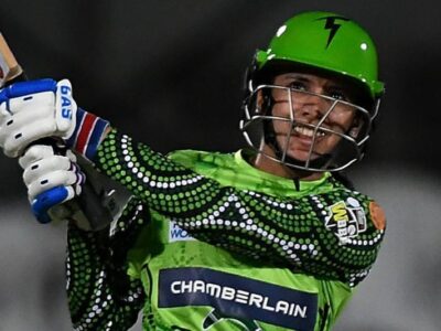 Big Bash में स्मृति ने जड़ा तूफानी शतक, हरमन का भी कमाल