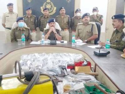 मुरैना पुलिस ने अवैध हथियारों की फैक्ट्री पकड़ी, दो आरोपी गिरफ्तार