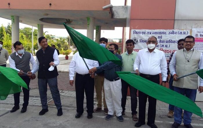 नेशनल लोक अदालत के प्रचार-प्रसार हेतु वाहन रैली रवाना