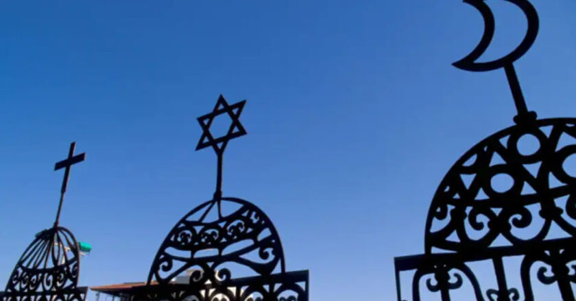 अरब देशों में एक नया धर्म दे रहा दस्तक, इजरायल और अमेरिका हैं इसके पीछे?