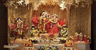 घर के मंदिर में जरूर होनी चाहिए ये चीज़ें !