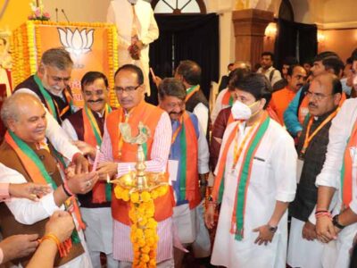 संगठन की नसीहत, ऐसी बातें नहीं कहें जो पार्टी गाइडलाइन से बाहर हो, मुरलीधर राव ने जताई नाराजगी