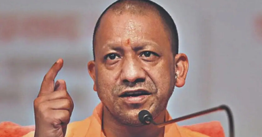 योगी सरकार ने धान खरीद का नियम बदला, औसत पैदावार के मुकाबले 150% तक बेच सकेंगे