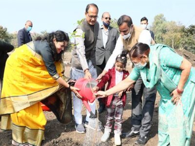बच्चों को प्रारंभिक अवस्था से ही पर्यावरण के प्रति जागरूक करना आवश्यक : मुख्यमंत्री चौहान