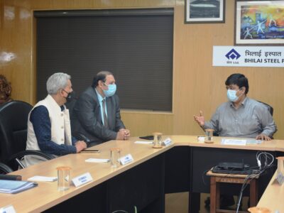 दूरसंचार सुविधा योजनाओ की सुविधा बढाने पर हुई चर्चा