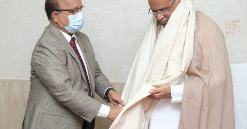 मुख्यमंत्री से केन्द्रीय सिल्क बोर्ड के मुख्य कार्यपालन अधिकारी ने की सौजन्य मुलाकात