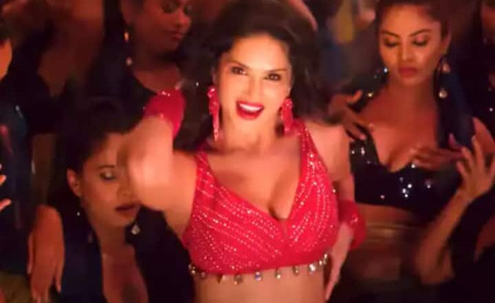 सनी लियोनी रिल शेयर कर हटाना चाहती हैं कंट्रोवर्सी से ध्यान: फैंस