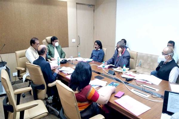 स्व-सहायता समूहों को ऋण दिलाने के कार्य को गति दी जाए: पंचायत मंत्री सिसोदिया