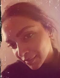 दीपिका ने नए साल का स्वागत करने से पहले शेयर की फेवरेट चीज, गायब दिखें फेवरेट पर्सन