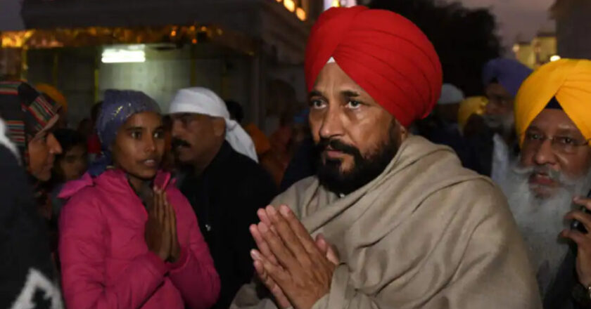 अब सवर्णों को रिझाने की कोशिश में कांग्रेस, चन्नी ने दी गुजरात की तर्ज पर सामान्य श्रेणी आयोग की मंजूरी