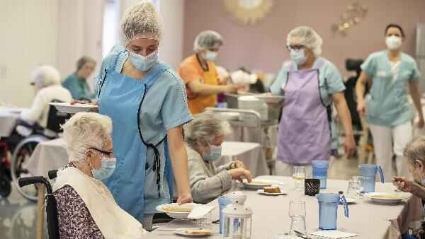 बीते 24 घंटे में देश में सामने आए 8895 कोरोना के नए मामले