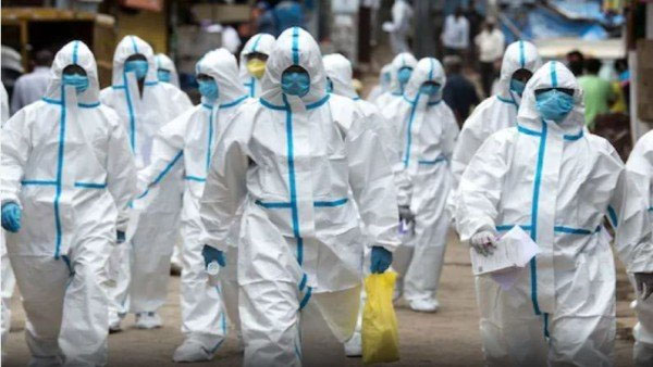 बीते 24 घंटों में 6358 नए कोविड-19 मामले, ओमिक्रॉन के कुल केस 653