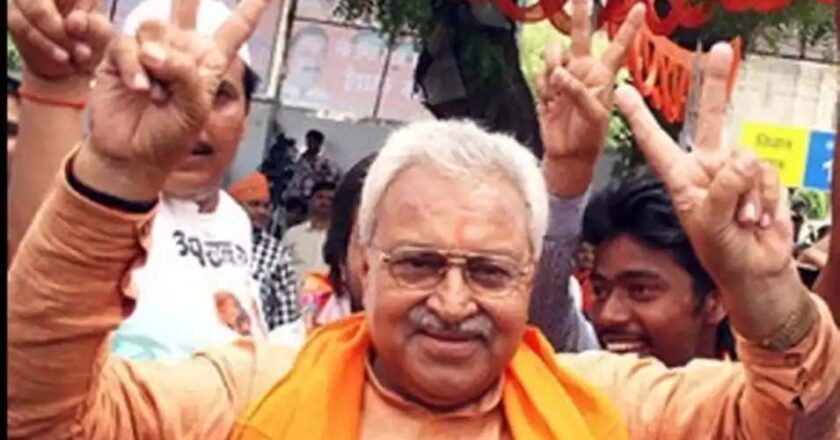 मेरठ से चार बार विधायक रहे डा.लक्ष्मीकांत वाजपेयी नहीं लड़ेंगे चुनाव, पार्टी को बताई राय