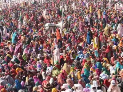 ये लापरवाही पड़ेगी बहुत महंगी: समागम में कोरोना प्रोटोकॉल की उड़ी धज्जियां