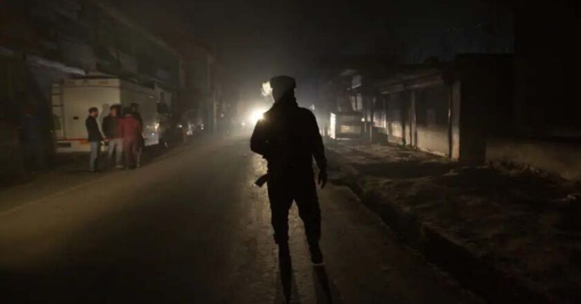 आतंकवादियों ने बदली रणनीति अब श्रीनगर ओर जम्मू-कश्मीर पुलिस को बना रहे निशाना