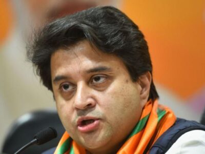 दीनदयाल नगर में 30 बिस्तरीय सामुदायिक स्वास्थ्य केन्द्र के बन जाने से मिलेंगी बेहतर सुविधाएँ : केन्द्रीय मंत्री सिंधिया