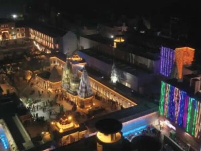 विश्वनाथ कॉरिडोर ही नहीं पूरी काशी पीएम मोदी की अगवानी को सजधजकर तैयार