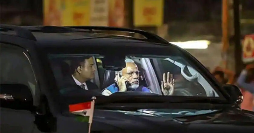 PM मोदी अब करेंगे  12 करोड़ की मर्सिडीज की सवारी, गोली और धमाकों का भी नहीं होगा असर
