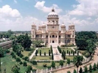 रामपुर के नवाब: देश-विदेश के 16 वारिसों में ऐसे बंटेगी अरबों की जायजाद, 49 साल चली कानूनी जंग