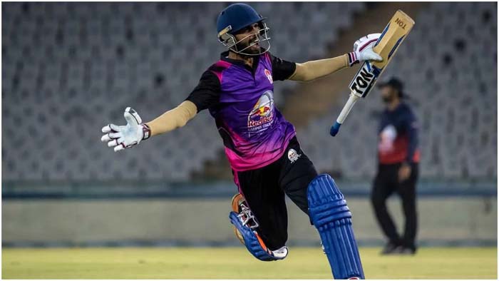 लगातार 3 शतक ठोकने वाले ऋतुराज गायकवाड़ के फैन हुए दिलीप वेंगसरकर, कहा- दक्षिण अफ्रीका में ODI खिलाओ