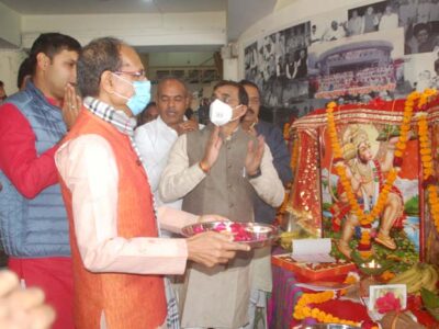 भाजपा दफ्तर में ठाकरे-पटवा की पुण्यतिथि पर सुंदरकांड, ठाकरे का जीवन हर कार्यकर्ता के लिए प्रेरणास्पद