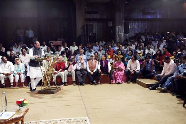 हिन्दी में मेडिकल की पढ़ाई के आरंभ से शुरू हो रहा है नया युग : मुख्यमंत्री चौहान