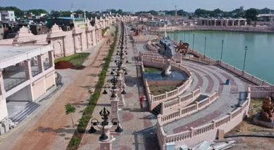 मुख्यमंत्री  चौहान ने की श्री महाकाल लोक परियोजना के लोकार्पण कार्यक्रम की तैयारियों की समीक्षा