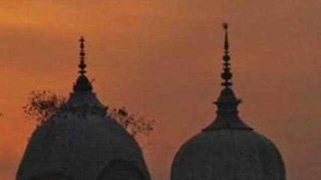 बांग्लादेश में तोड़ी गई हिंदू मंदिर की मूर्ति, अंग्रेजों के जमाने से यहां हो रही है पूजा