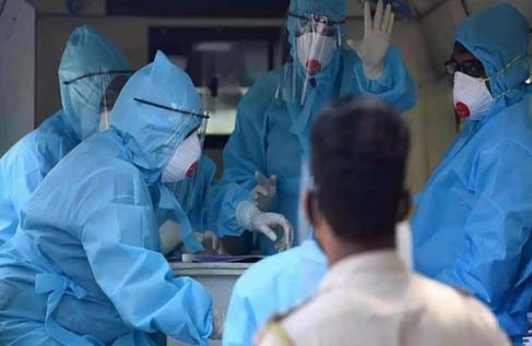 देश में कोरोना संक्रमण के 2,424 नए मामले, तीन लोगों की मौत