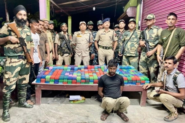 बीएसएफ ने एक तस्कर को गिरफ्तार कर जब्त की 9.477 किलोग्राम हेरोइन