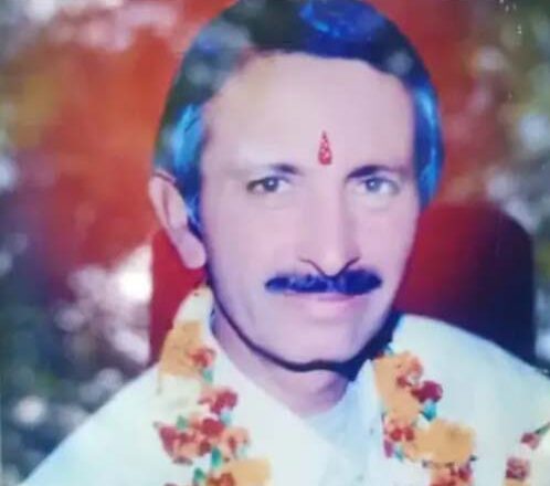 बंदूक की सफाई के दौरान सहकारी संस्था के पूर्व अध्यक्ष की गोली लगने से मौत