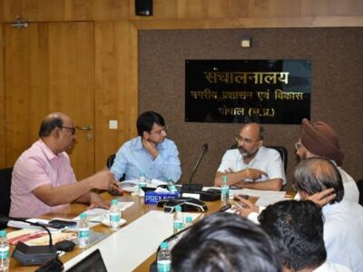 प्रमुख सचिव नगरीय विकास ने की प्रधानमंत्री आवास योजना की समीक्षा