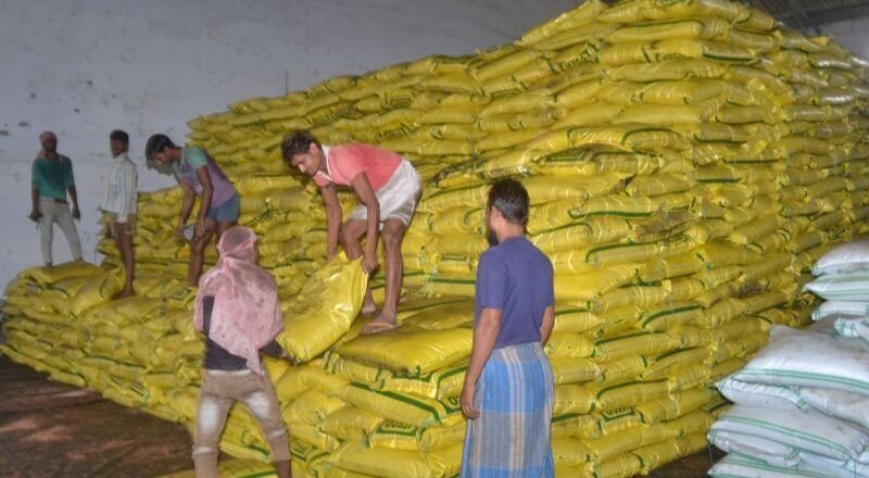 प्रदेश के 6 जिलों के कालातीत किसान नगद खाद विक्रय व्यवस्था का लाभ प्राप्त कर सकेंगे