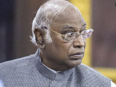 राज्यसभा का नेता प्रतिपक्ष पद से मल्लिकार्जुन खड़गे ने दिया त्यागपत्र