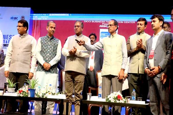 डिक्की एक नई सामाजिक और आर्थिक क्रांति कर दिखाएगी: मुख्यमंत्री चौहान