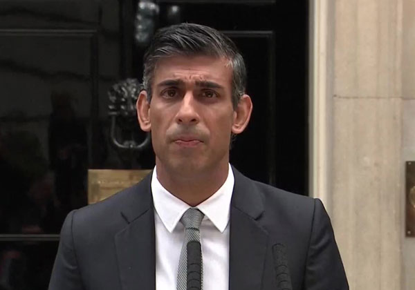 ब्रिटेन के PM बनते ही ऋषि सुनक का बड़ा फेरबदल, भारतवंशी सुएला की हुई वापसी