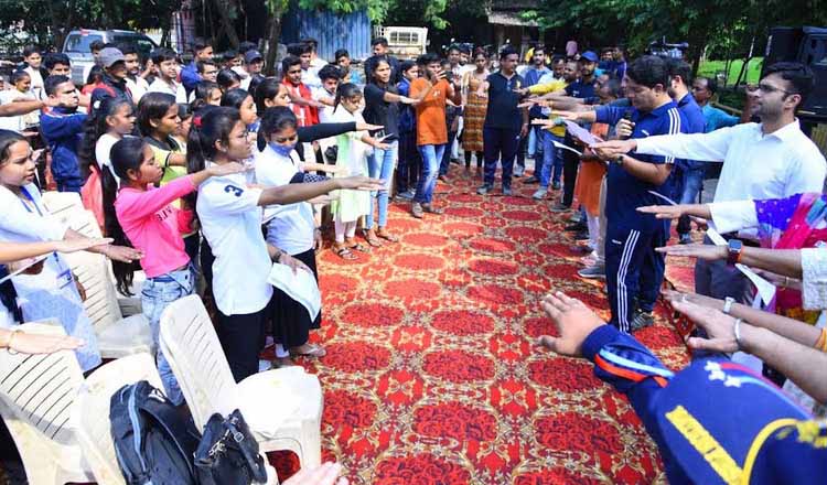 गांधी जयंती पर आॅक्सीजोन में प्लॉगाथान, महापौर ने सभी को दिलाई स्वच्छता की शपथ